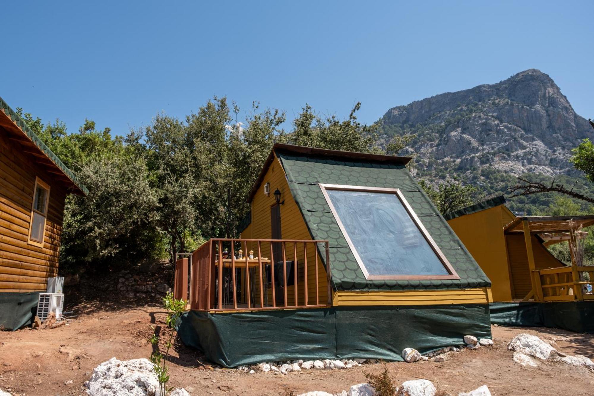 Goat Bungalow And Camping Hotel Faralya Exterior photo